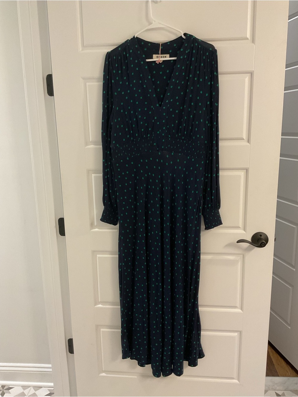 Boden Ivy Smocked Midi Dress, Navy Sparse Spot NWT - Picture 3 of 9